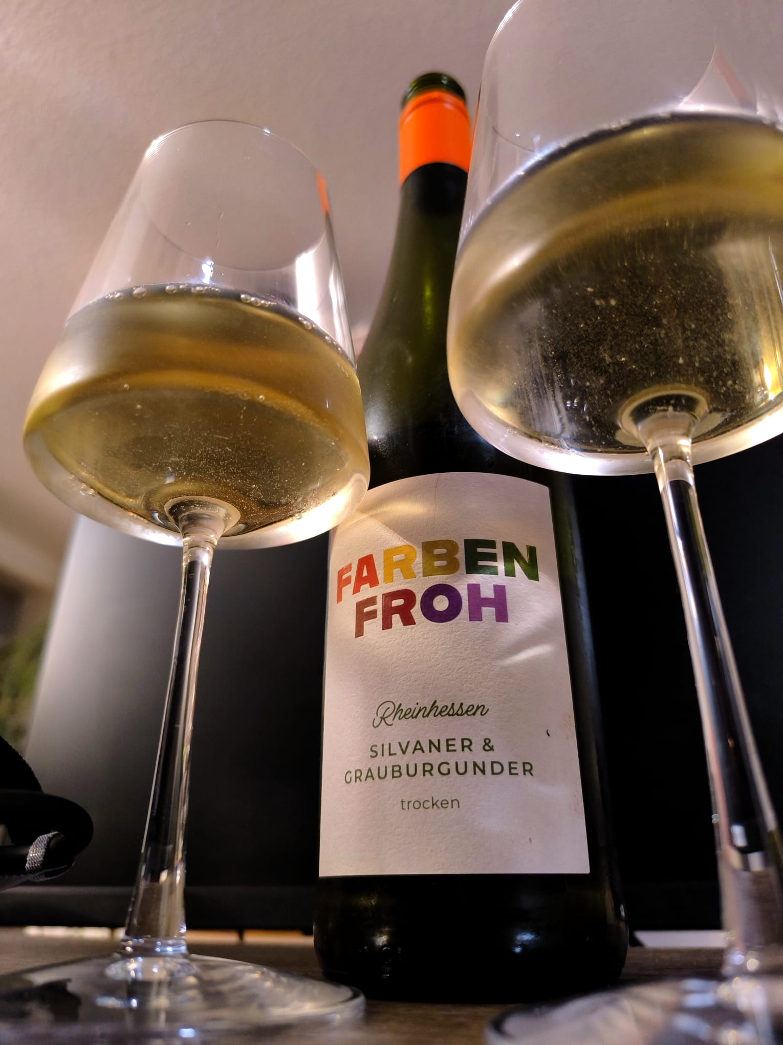 Farbenfroh Wein Silvaner Grauburgunder Cuvée Farbenfroh Wein Silvaner Grauburgunder Cuvée